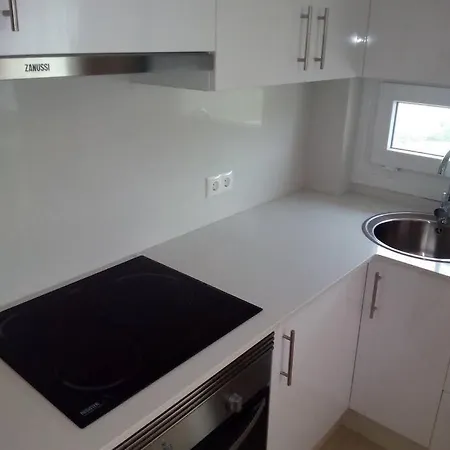 Apartamento Playa Catedrales Con Piscina